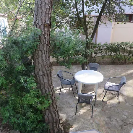 Soline Beach Apartman