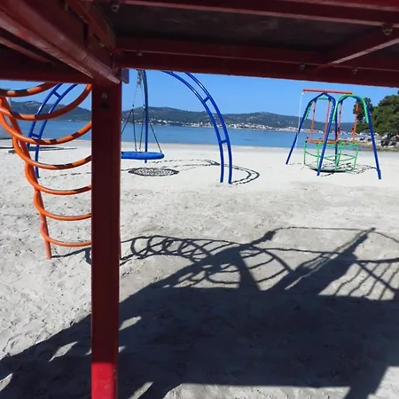 Апартаменты Soline Beach Биоград-на-Мору