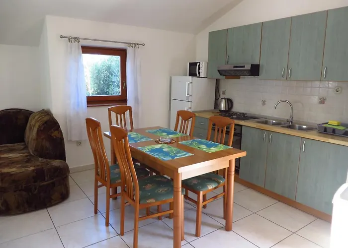 Apartment Soline Beach