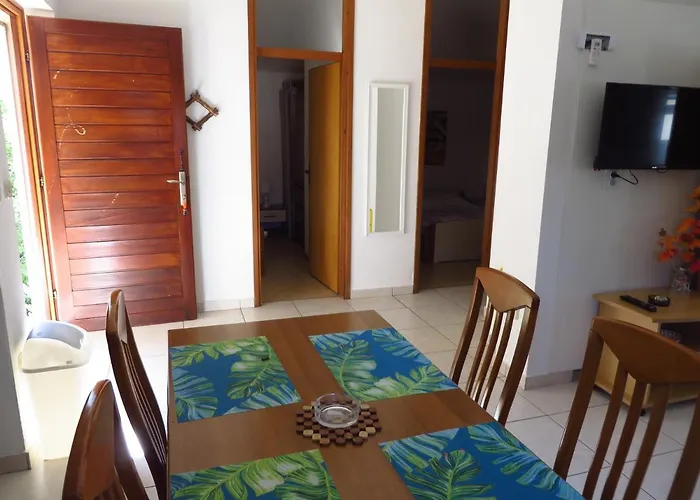 Soline Beach Apartment