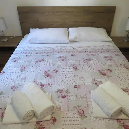 Apartment Soline Beach