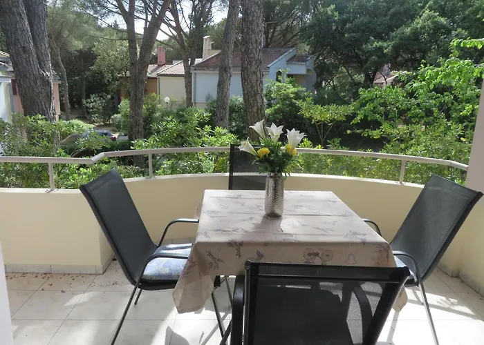 Soline Beach Biograd Na Moru