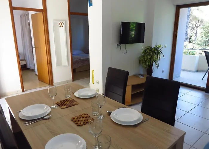 Lägenhet Soline Beach *