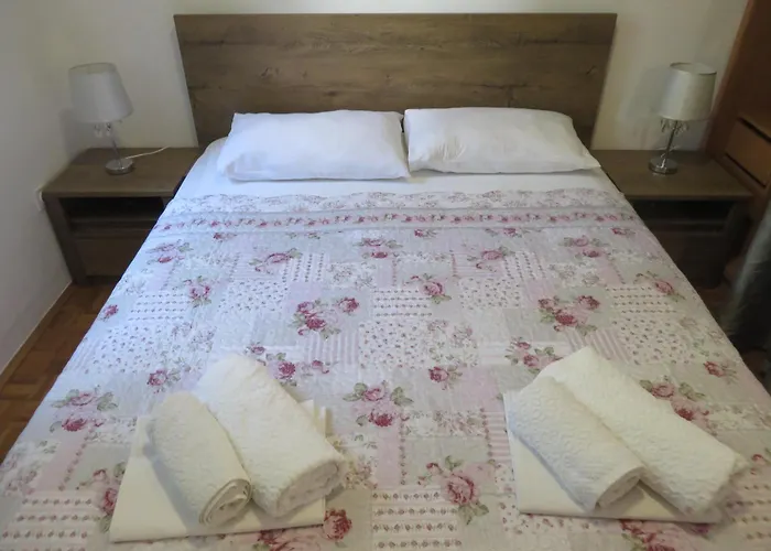 Lägenhet Soline Beach